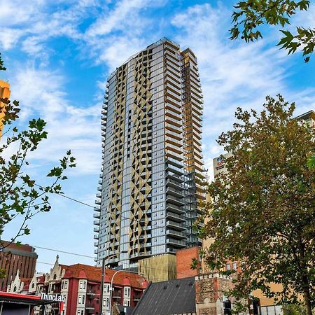 Realm Apartments By Cllix Adelaide Exterior photo