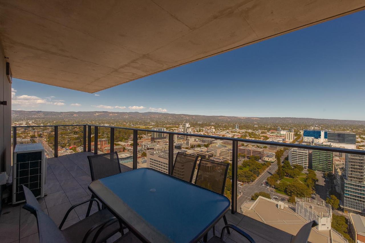 Realm Apartments By Cllix Adelaide Exterior photo
